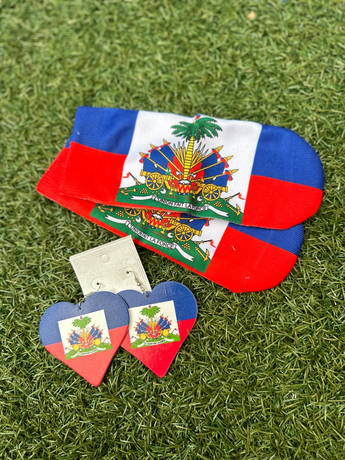 Haiti Sock & Earrings Sets
