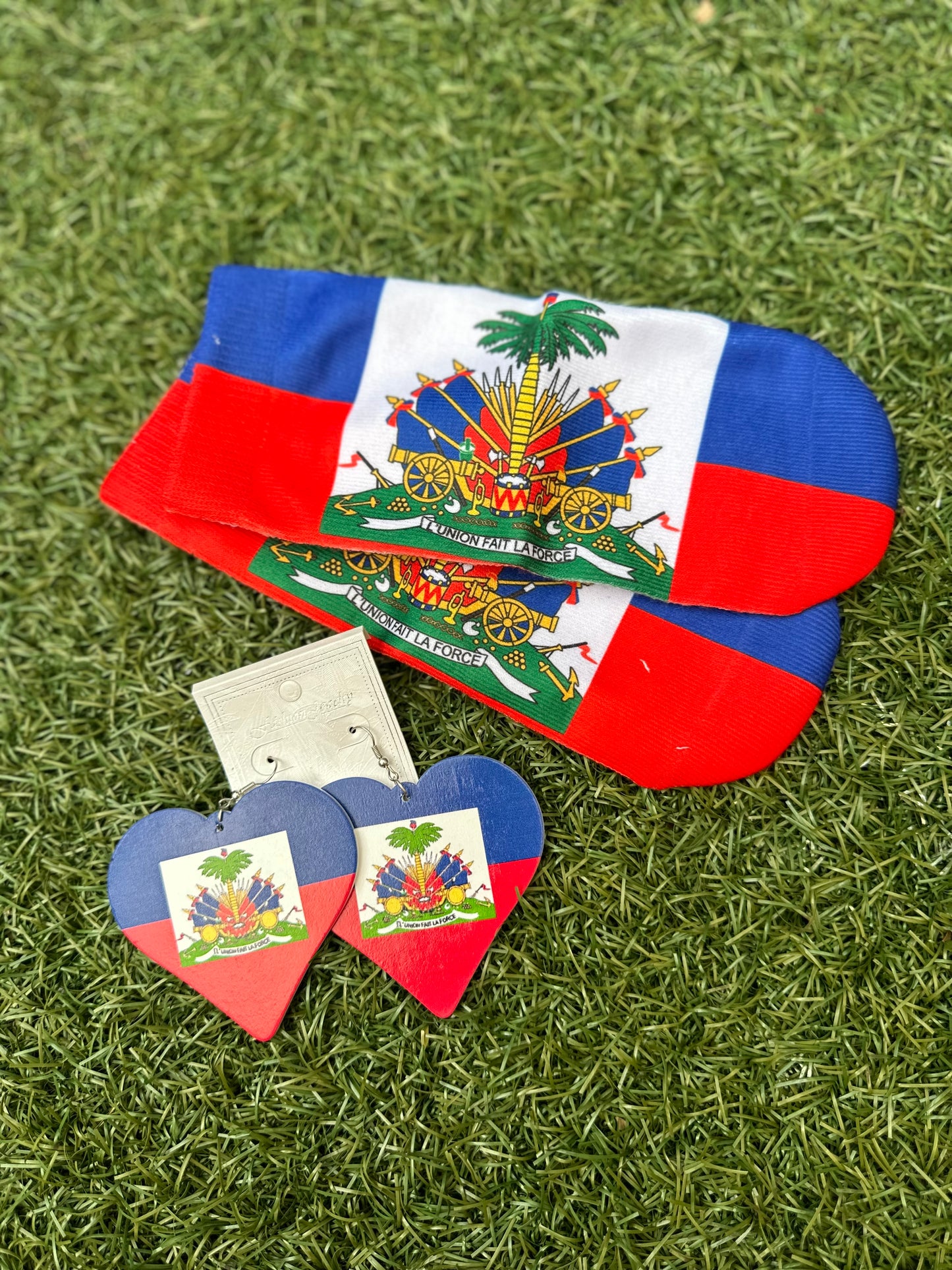Haiti Sock & Earrings Sets